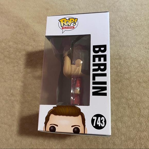 Berlin Funko Pop! - Picture 2 of 7